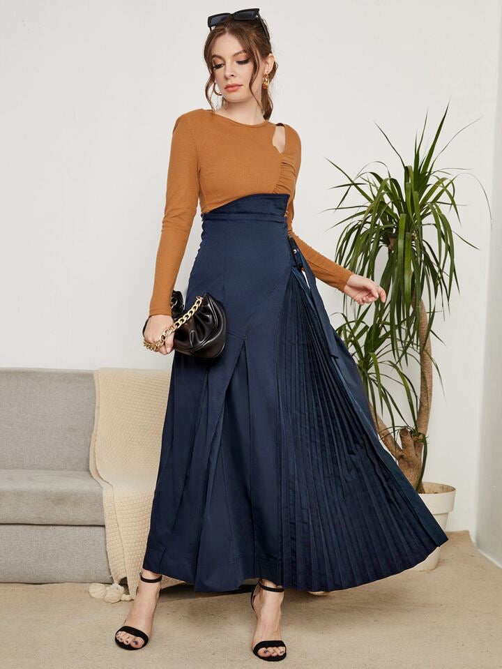 CM-BS222335 Women Elegant Seoul Style High Waist Buckle Strap Pleated Skirt - Navy Blue