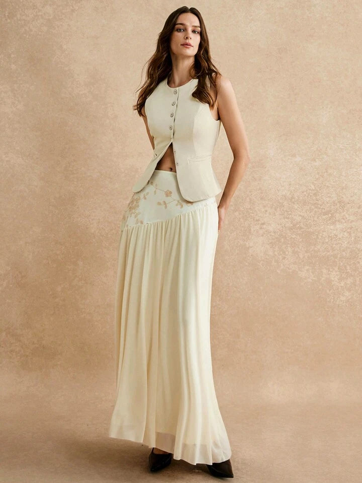 CM-BS131274 Women Elegant Seoul Style High Waist Floral Embroidery Pleated A-Line Skirt - Apricot