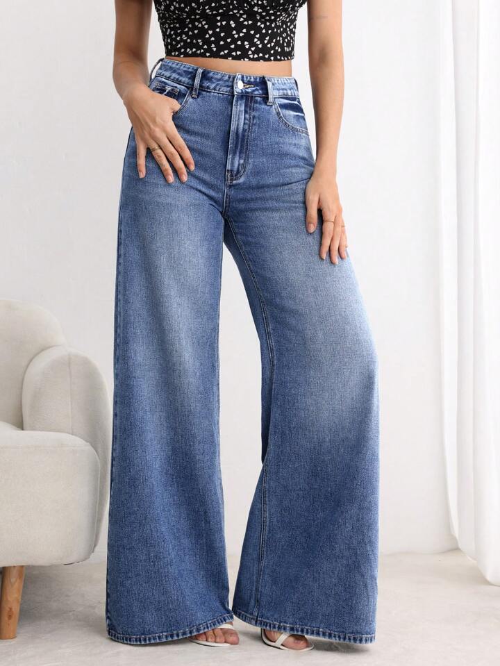 CM-BS966802 Women Elegant Seoul Style Medium Wash Button Front Pocket Loose Wide Leg Jeans