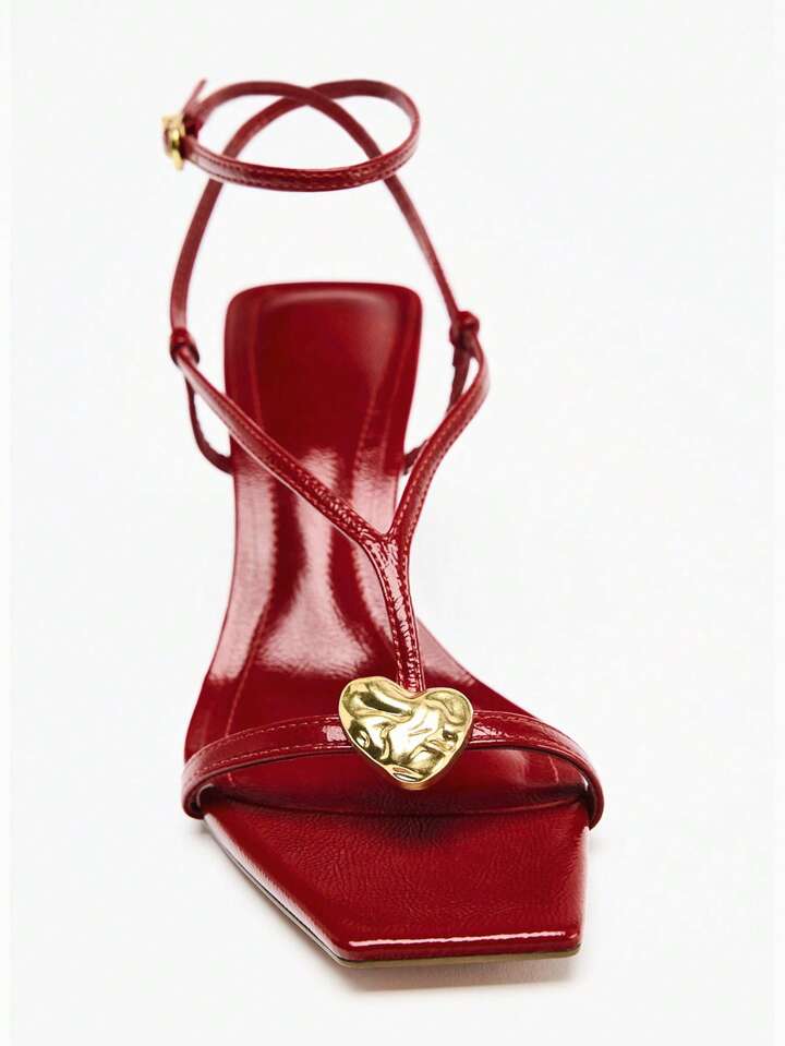 CM-SHS019322 Women Trendy Seoul Style Strappy Heart Metal Decor Lacquered Leather Heel Sandals - Red