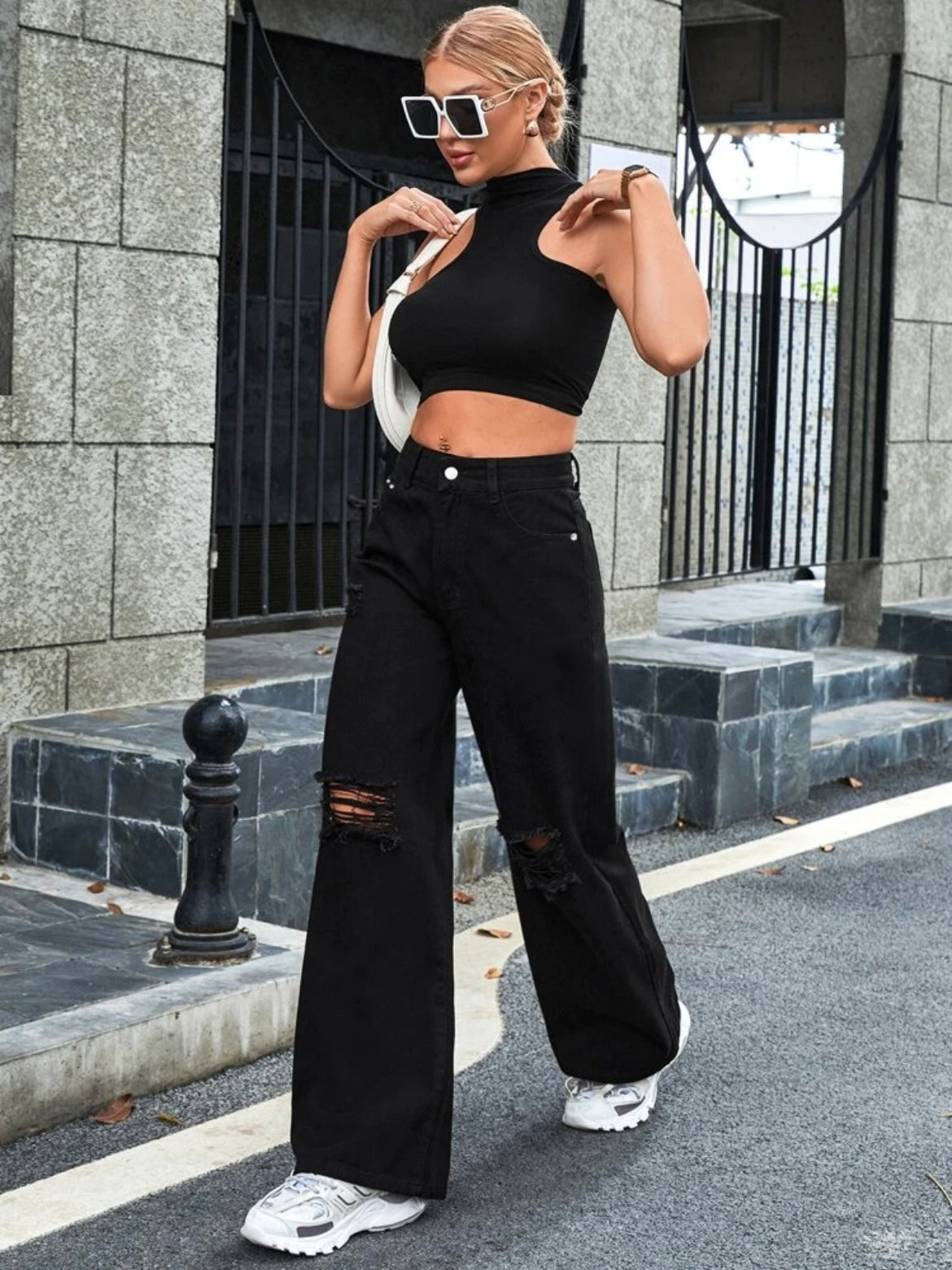 CM-BS302694 Women Casual Seoul Style High Waist Distressed Wide Leg Loose Denim Jeans - Black