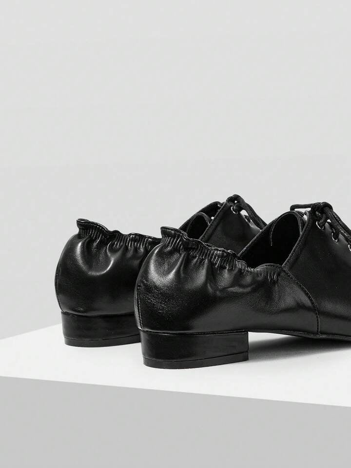 CM-SHS608445 Women Trendy Seoul Style Pointed Toe Criss-Cross Strap Low Heel Flats - Black