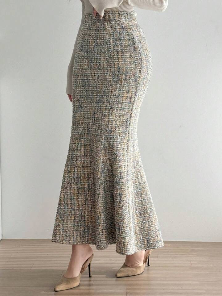 CM-BS197259 Women Elegant Seoul Style Plaid Patterned Mermaid Skirt