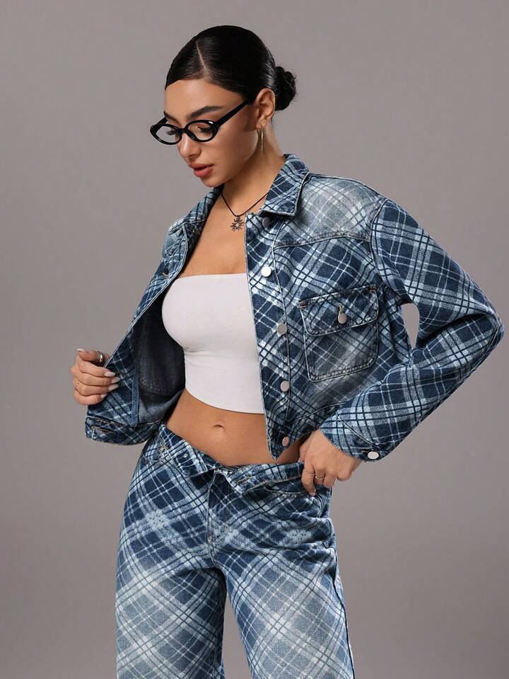 CM-CS876969 Women Casual Seoul Style Medium Wash Diamond Plaid Button-Up Denim Jacket