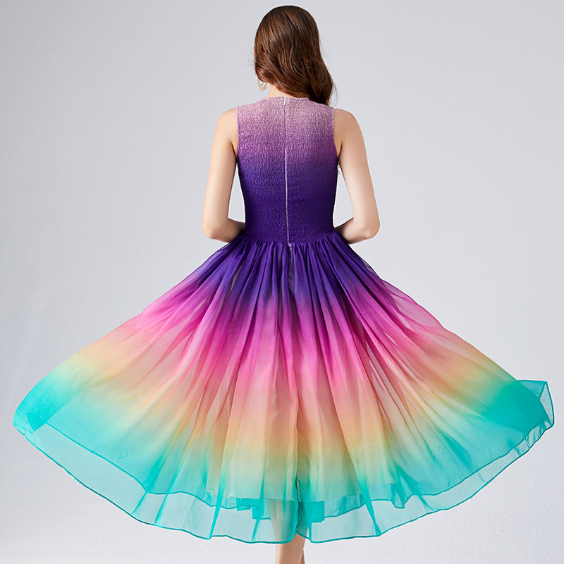 CM-DY009066 Women Elegant European Style Round Neck Sleeveless Rainbow Elastic A-Line Maxi Dress