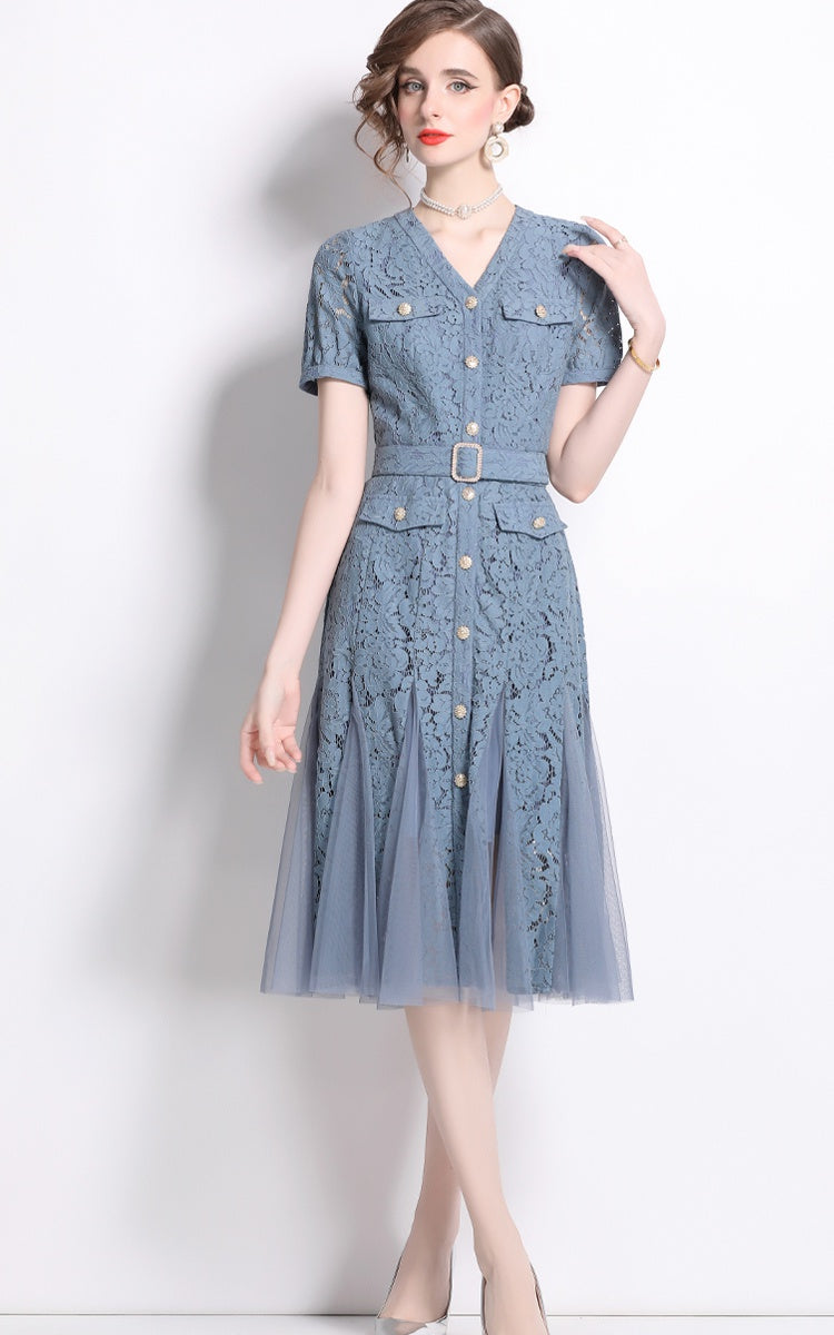 CM-DY014594 Women Elegant European Style V-Neck Short Sleeve Pinched Waist Lace Gauze Dress - Blue