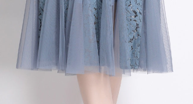 CM-DY014594 Women Elegant European Style V-Neck Short Sleeve Pinched Waist Lace Gauze Dress - Blue