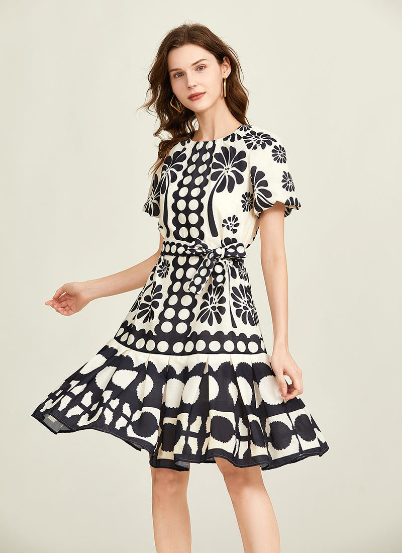 CM-DY015744 Women Elegant Seoul Style Round Neck Lantern Sleeve Pinched Waist Dress