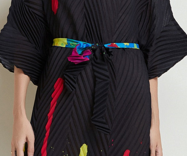 CM-DY019490 Women Elegant European Style Round Neck 3/4 Sleeve Pinched Waist Pleated Fold Long Dress - Black