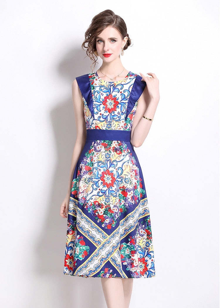 CM-DY020334 Women Elegant European Style Round Neck Sleeveless Pinched Waist A-Line Dress