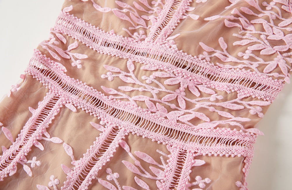 CM-DY020339 Women Elegant European Style Embroidery Gauze Pinched Waist Dress - Pink