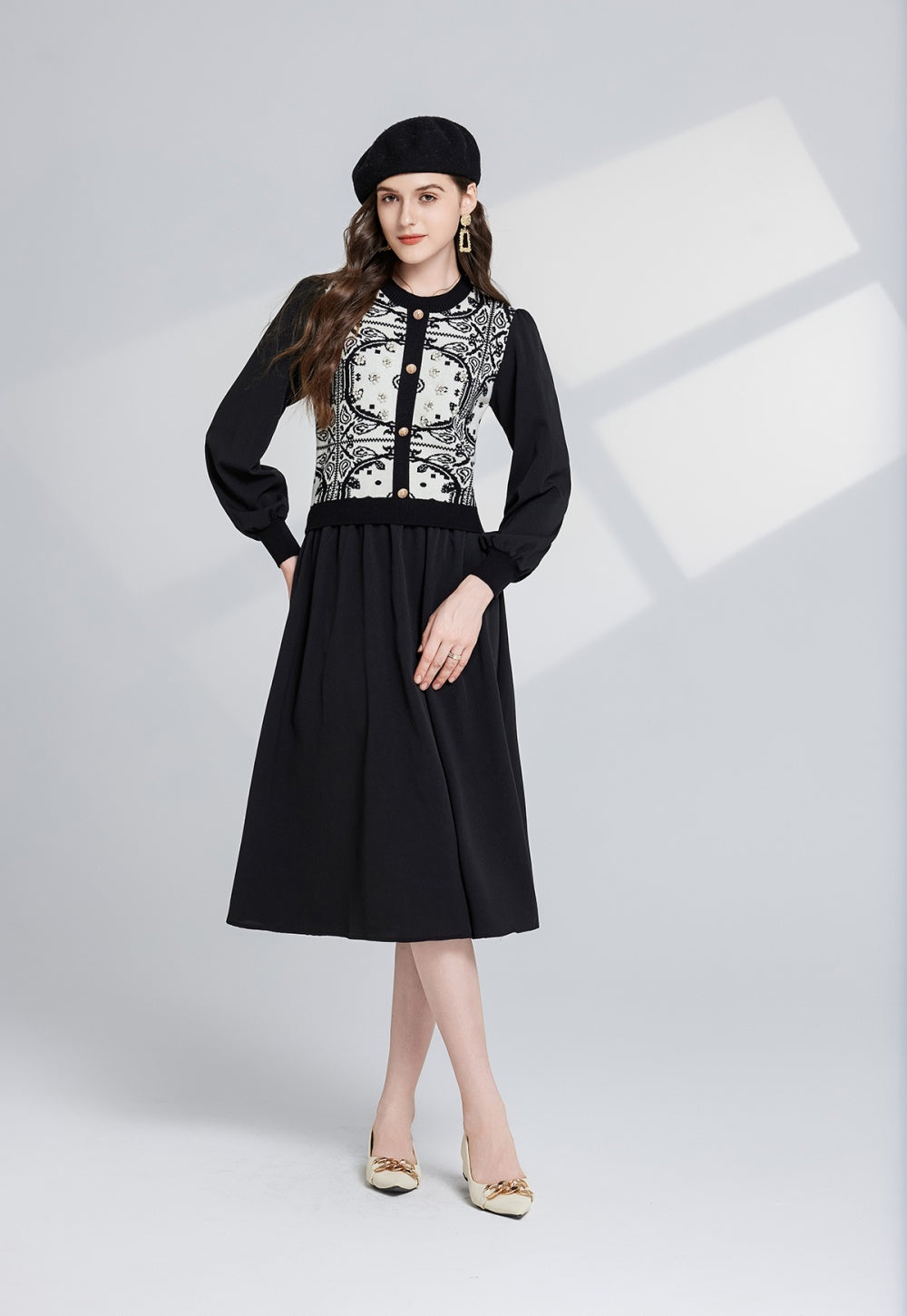 CM-DY024075 Women Trendy Bohemian Style Pattern Round Neck Long Sleeve Midi Dress (Available in 2 colors)