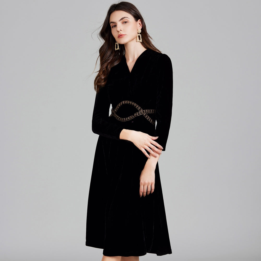 CM-DY026296 Women Elegant Seoul Style V-Neck Long Sleeve Velvet Chain Midi Dress - Black