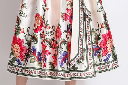 CM-DY032090 Women Elegant European Style Floral Print V-Neck Long Sleeve Satin Long Dress - Apricot