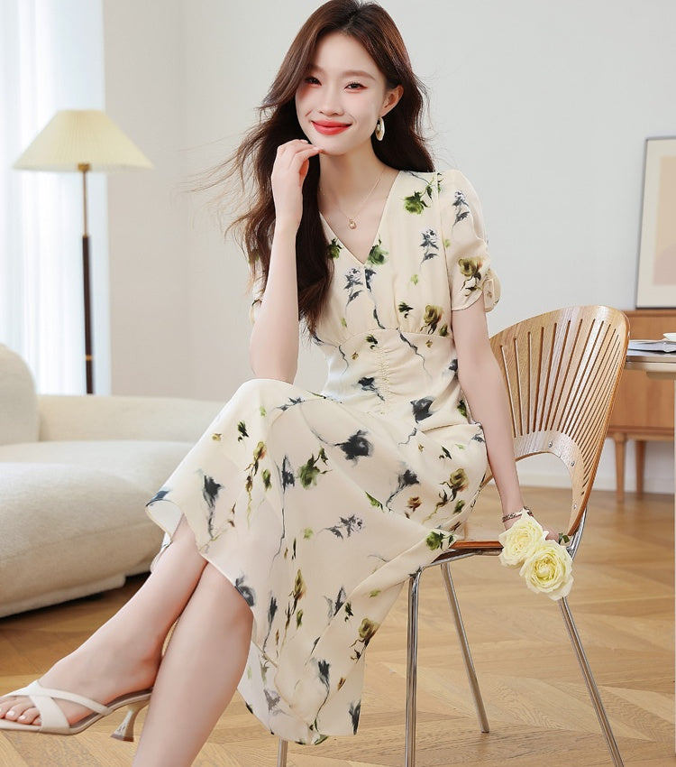 CM-DY037377 Women Elegant Seoul Style Floral Print V-Neck Puff Sleeve Pinched Waist Midi Dress