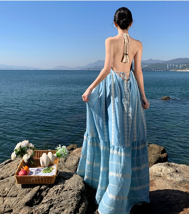 CM-DY037627 Women Trendy Bohemian Style Halter Neckline Sleeveless Maxi Dress