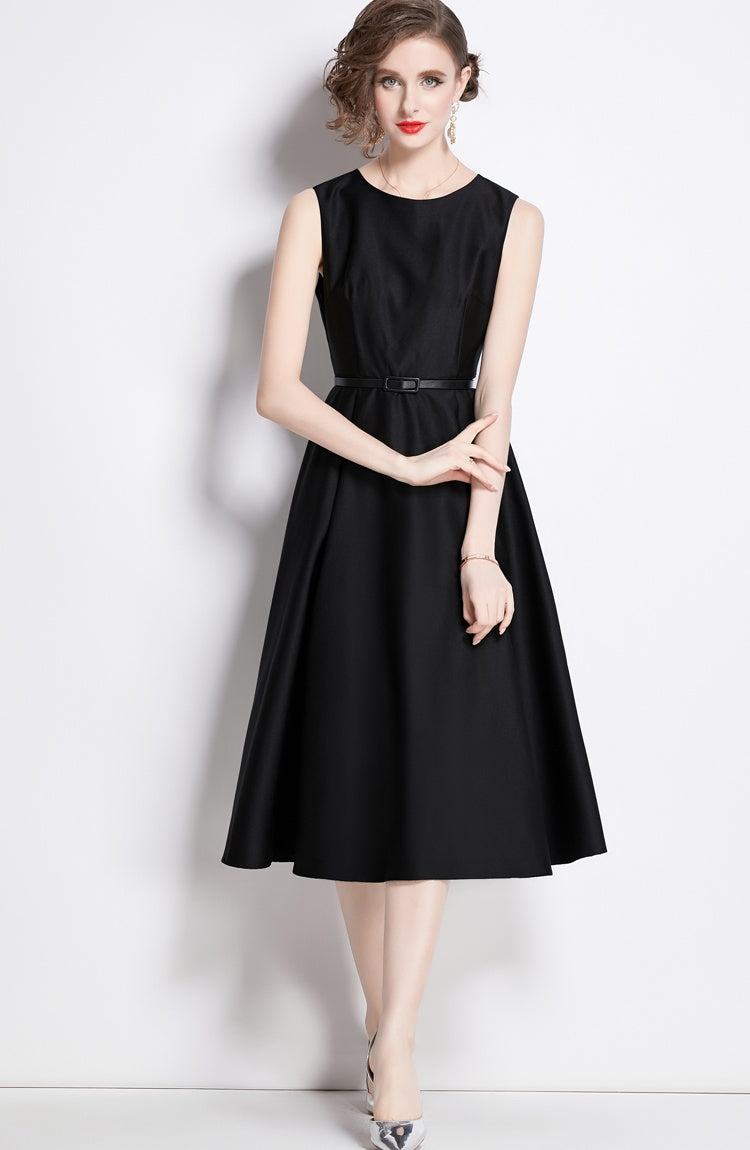 CM-DY038251 Women Elegant European Style Round Neck Sleeveless Pinched Waist Dress - Black