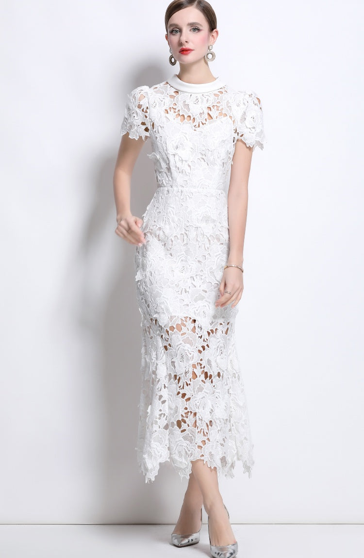 CM-DY041336 Women Elegant European Style Round Neck Short Sleeve Lace Fishtail Dress - White