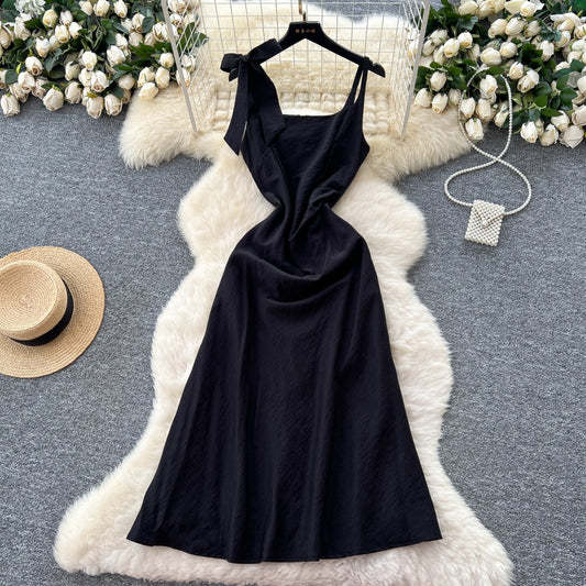 CM-DY043111 Women Elegant European Style Bow Decor Sleeveless Pinched Waist Maxi Dress - Black