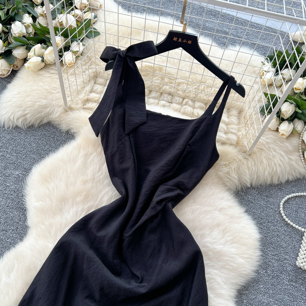 CM-DY043111 Women Elegant European Style Bow Decor Sleeveless Pinched Waist Maxi Dress - Black