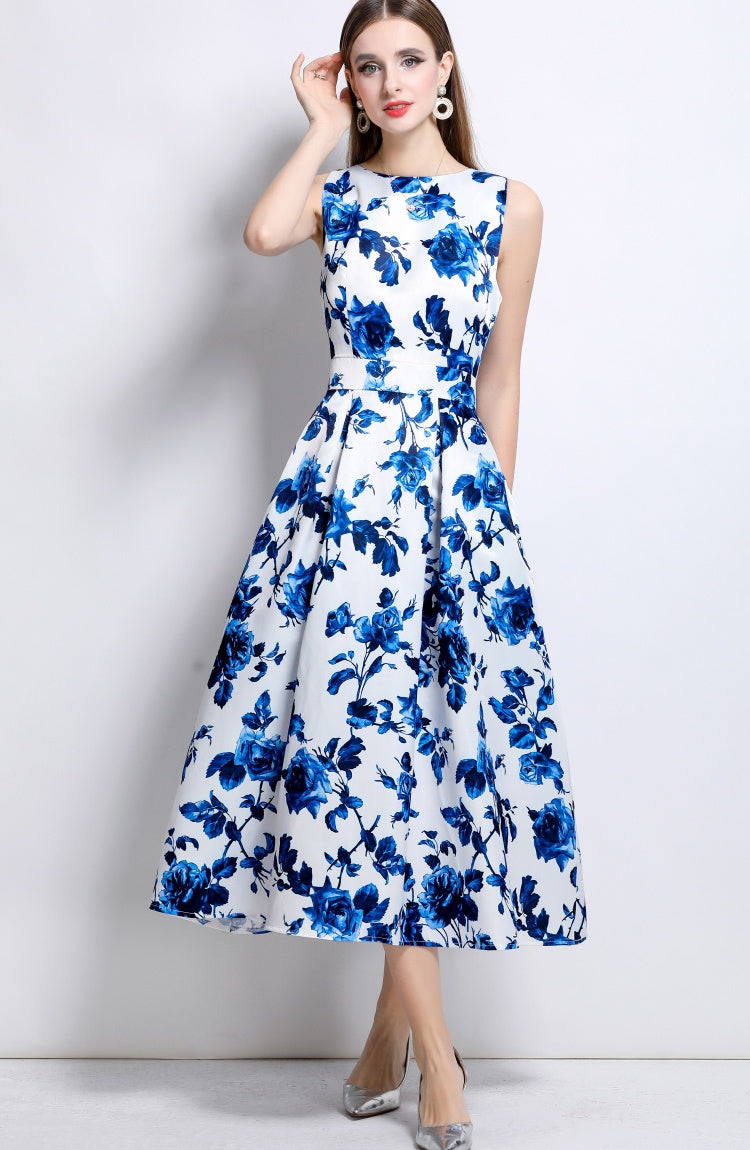 CM-DY044513 Women Elegant European Style Round Neck Sleeveless High Waist A-Line Dress