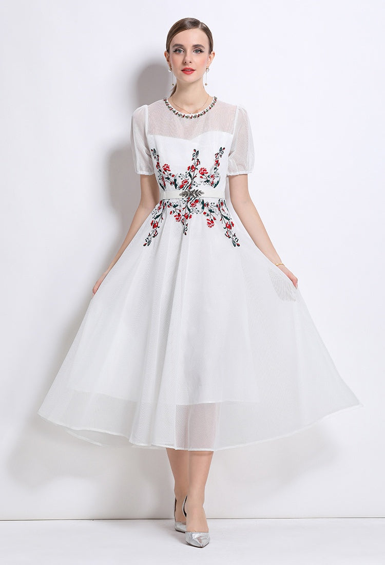 CM-DY048630 Women Elegant European Style Round Neck Puff Sleeve Embroidery BeadS Decor Long Dress (Available in 2 colors)