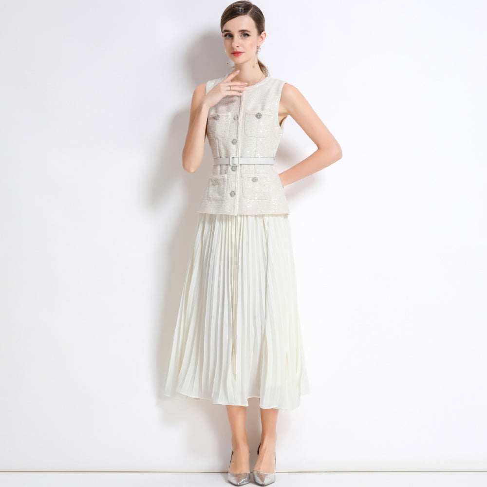 CM-DY052457 Women Elegant European Style Round Neck Sleeveless Single-Breasted Pleated Long Dress - Apricot