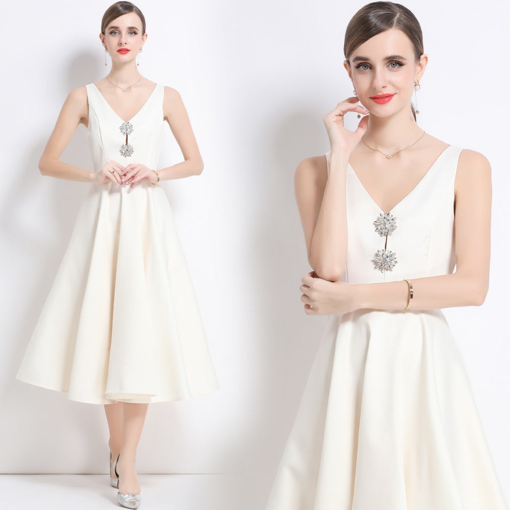 CM-DY056002 Women Elegant European Style V-Neck Sleeveless Pinched Waist Slim Midi Dress - Apricot