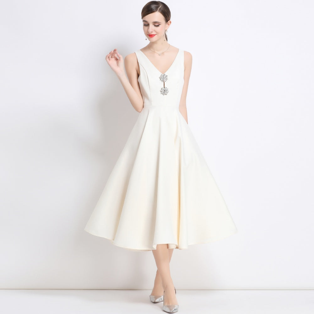CM-DY056002 Women Elegant European Style V-Neck Sleeveless Pinched Waist Slim Midi Dress - Apricot