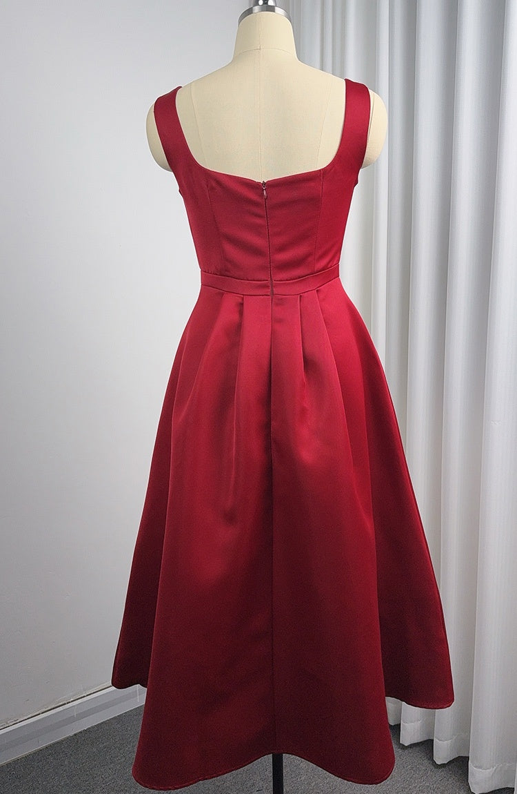 CM-DY057620 Women Elegant European Style Square Collar Sleeveless Pinched Waist Mid-Length Dress - Red