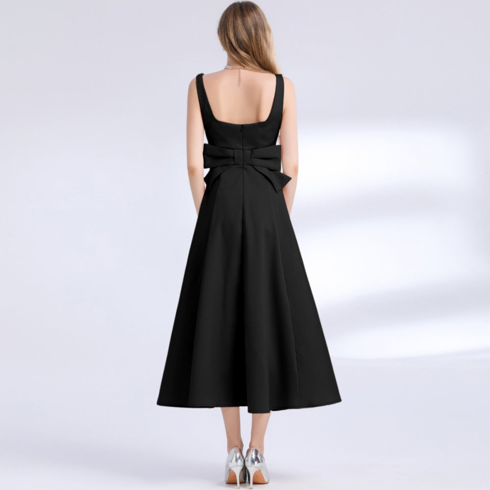 CM-DY061757 Women Elegant European Style Square Neck Sleeveless Pinched Waist Slim Dress - Black