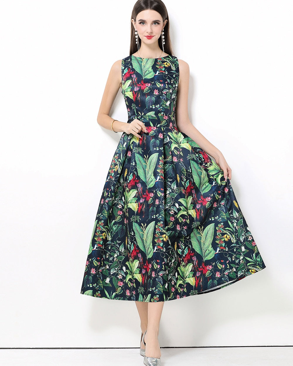 CM-DY061759 Women Elegant European Style Round Neck Sleeveless Pinched Waist A-Line Midi Dress