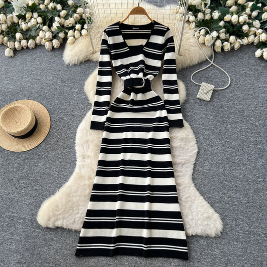 CM-DY064049 Women Elegant European Style Striped V-Neck Long Sleeve Pinched Waist Dress