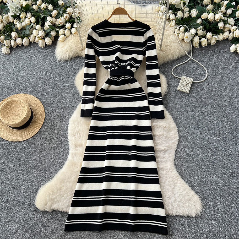 CM-DY064049 Women Elegant European Style Striped V-Neck Long Sleeve Pinched Waist Dress