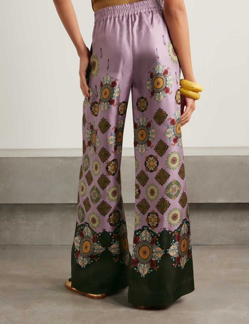 CM-SY064222 Women Elegant European Style Satin Stand Collar Batwing Sleeve Blouse With Loose Long Pants - Set