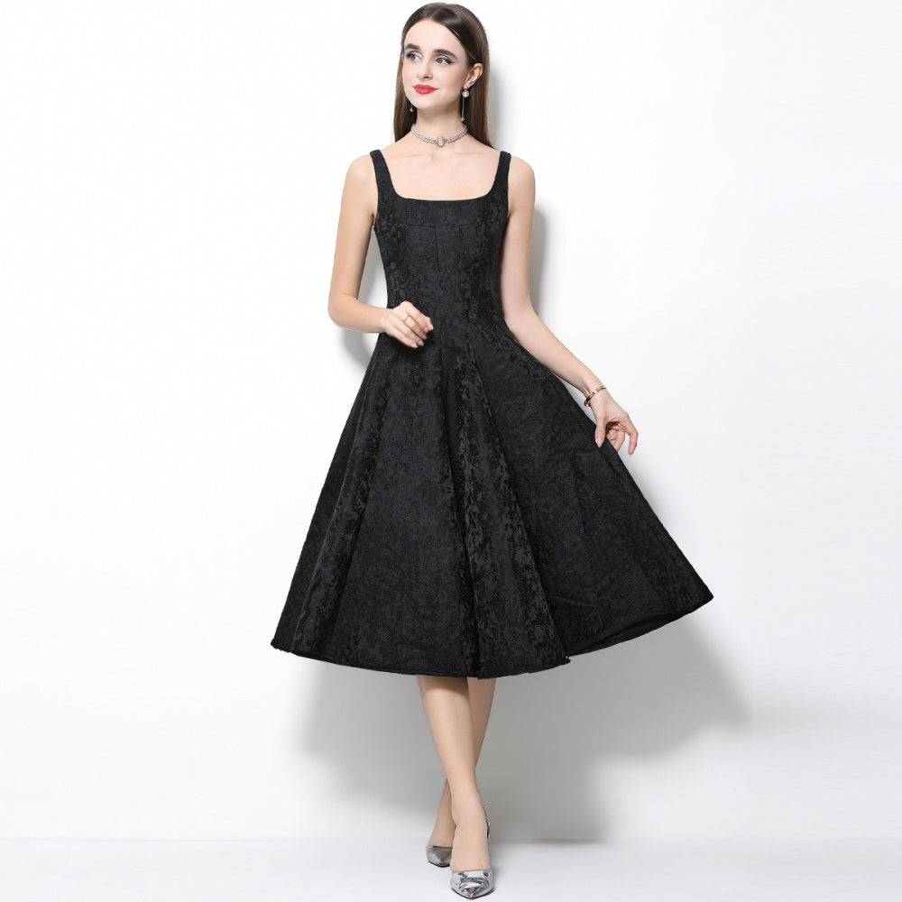 CM-DY065921 Women Elegant European Style Square Neck Sleeveless Pinched Waist Mid-Length Dress - Black