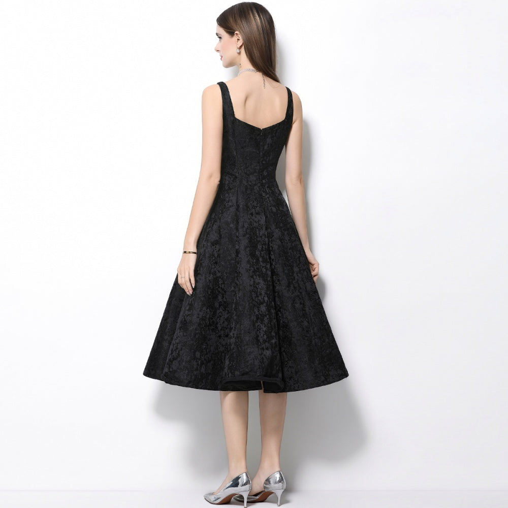 CM-DY065921 Women Elegant European Style Square Neck Sleeveless Pinched Waist Mid-Length Dress - Black