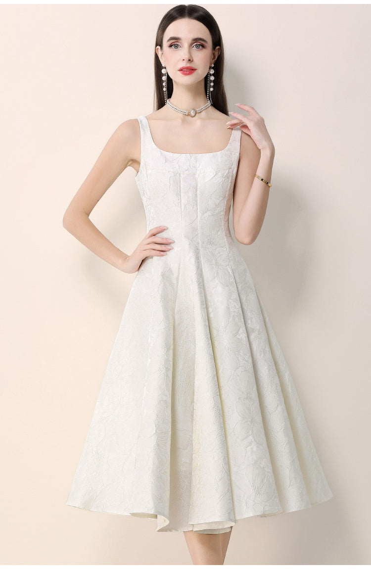 CM-DY066029 Women Elegant European Style Jacquard Square Neck Sleeveless High Waist Mid-Length Dress - Apricot