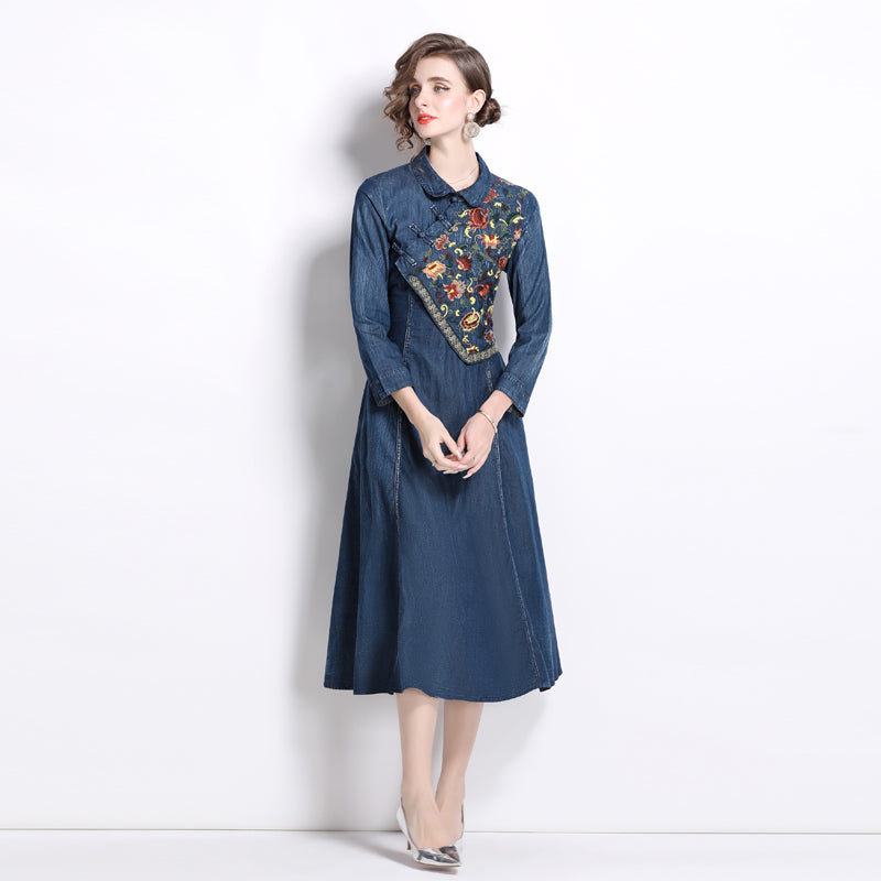 CM-DY066563 Women Elegant European Style Embroidered Collar Neckline Long Sleeve A-Line Denim Dress
