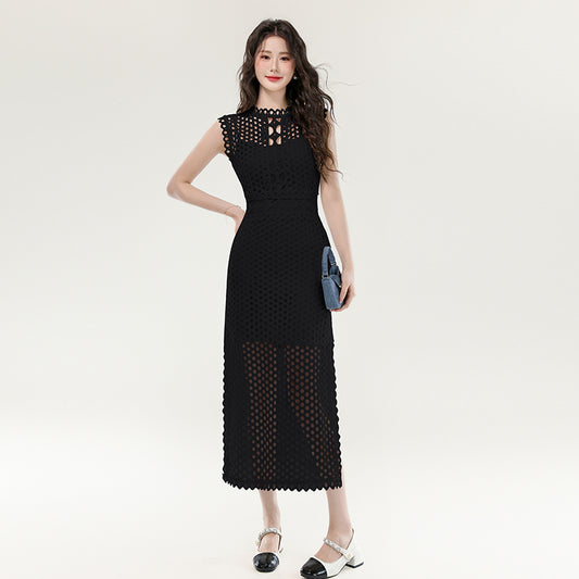 CM-DY070400 Women Elegant European Style Lace Hollow Out Round Neck Sleeveless Long Dress (Available in 2 colors)