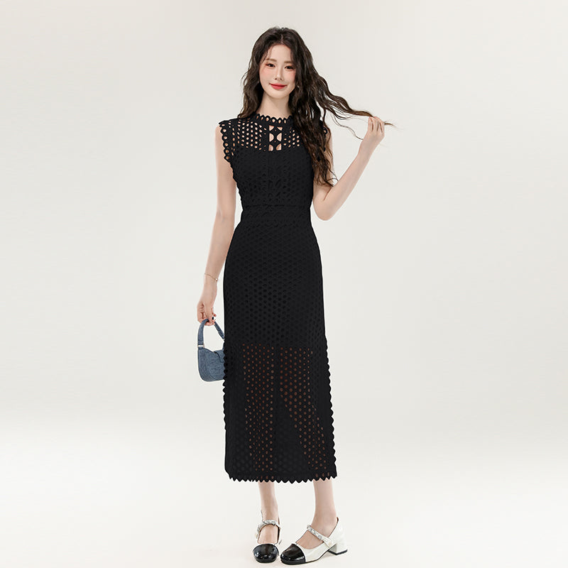 CM-DY070400 Women Elegant European Style Lace Hollow Out Round Neck Sleeveless Long Dress (Available in 2 colors)