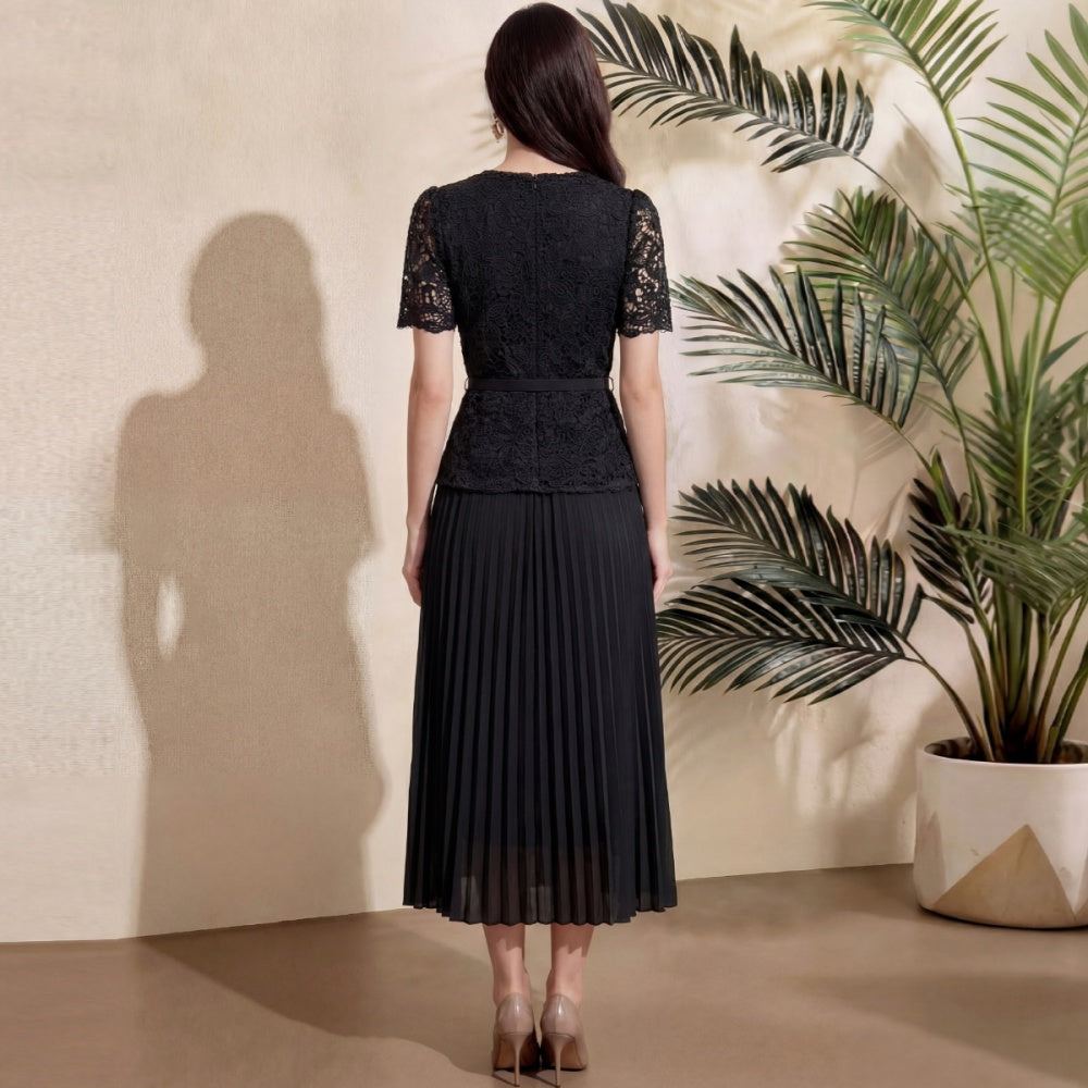 CM-DY071908 Women Elegant European Style Rhinestones Decor Round Neck Short Sleeve Pleated Midi Dress - Black
