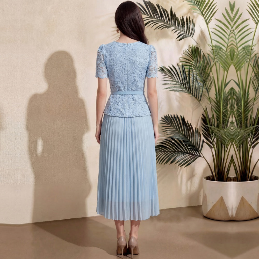 CM-DY071910 Women Elegant European Style Rhinestones Decor Round Neck Short Sleeve Pleated Midi Dress - Blue