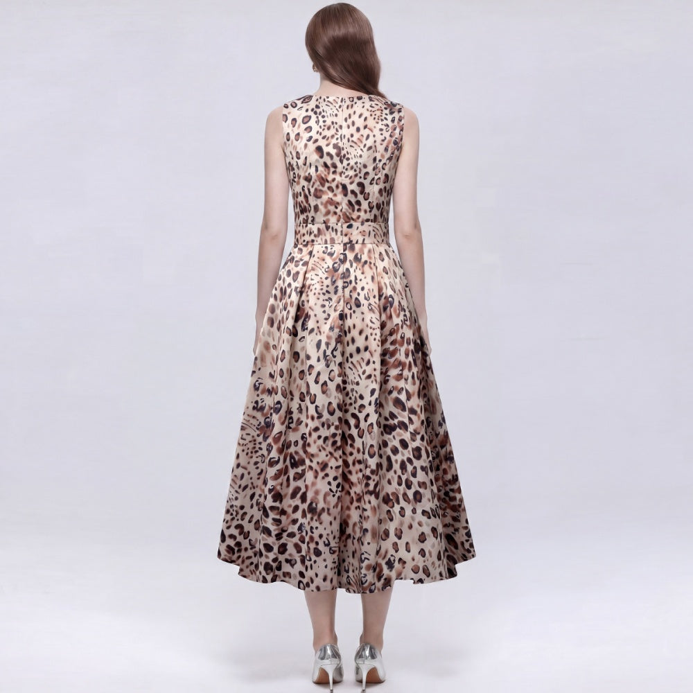 CM-DY072013 Women Elegant European Style Round Neck Sleeveless Pinched Waist A-Line Mid-Length Dress