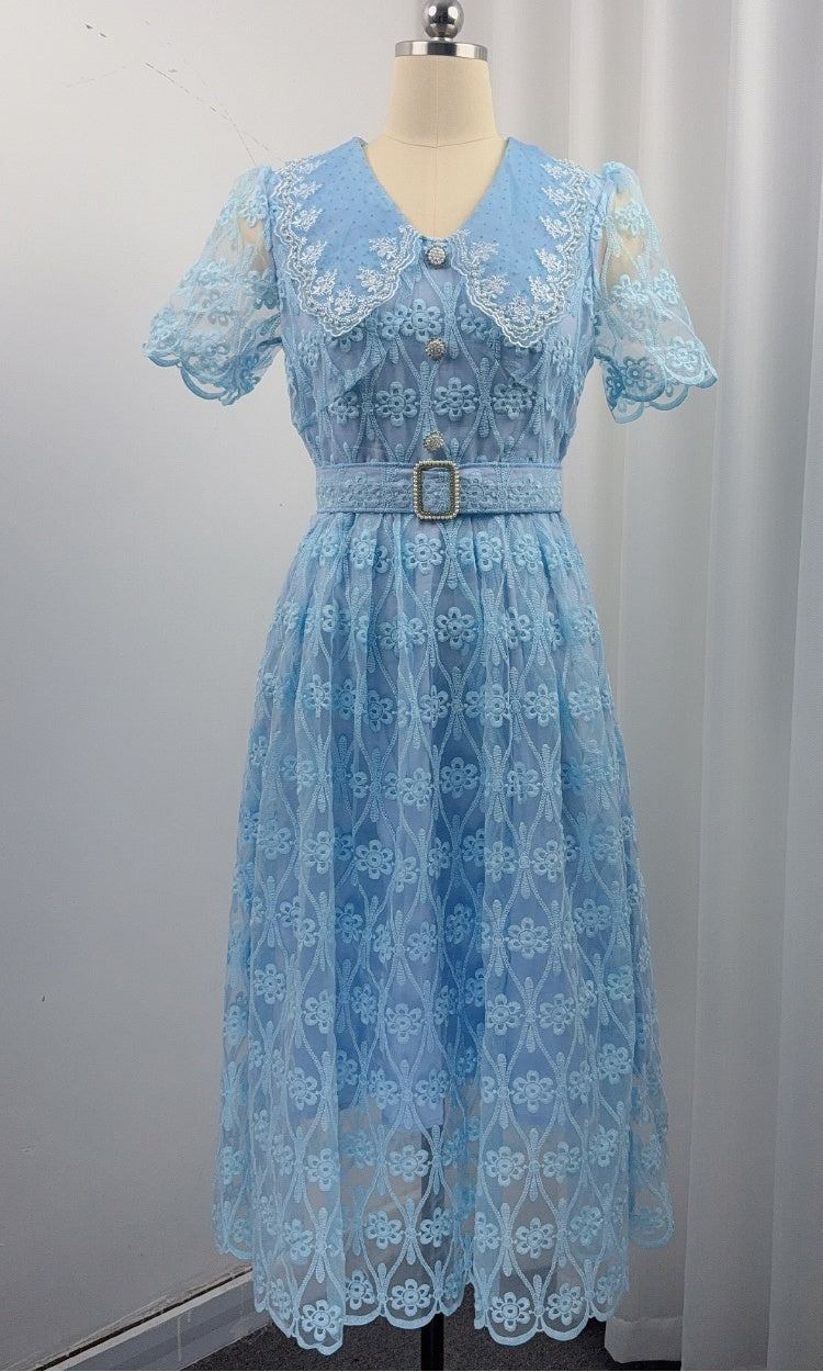 CM-DY073030 Women Elegant European Style Lace Doll Collar Short Sleeve Pinched Waist Long Dress - Blue