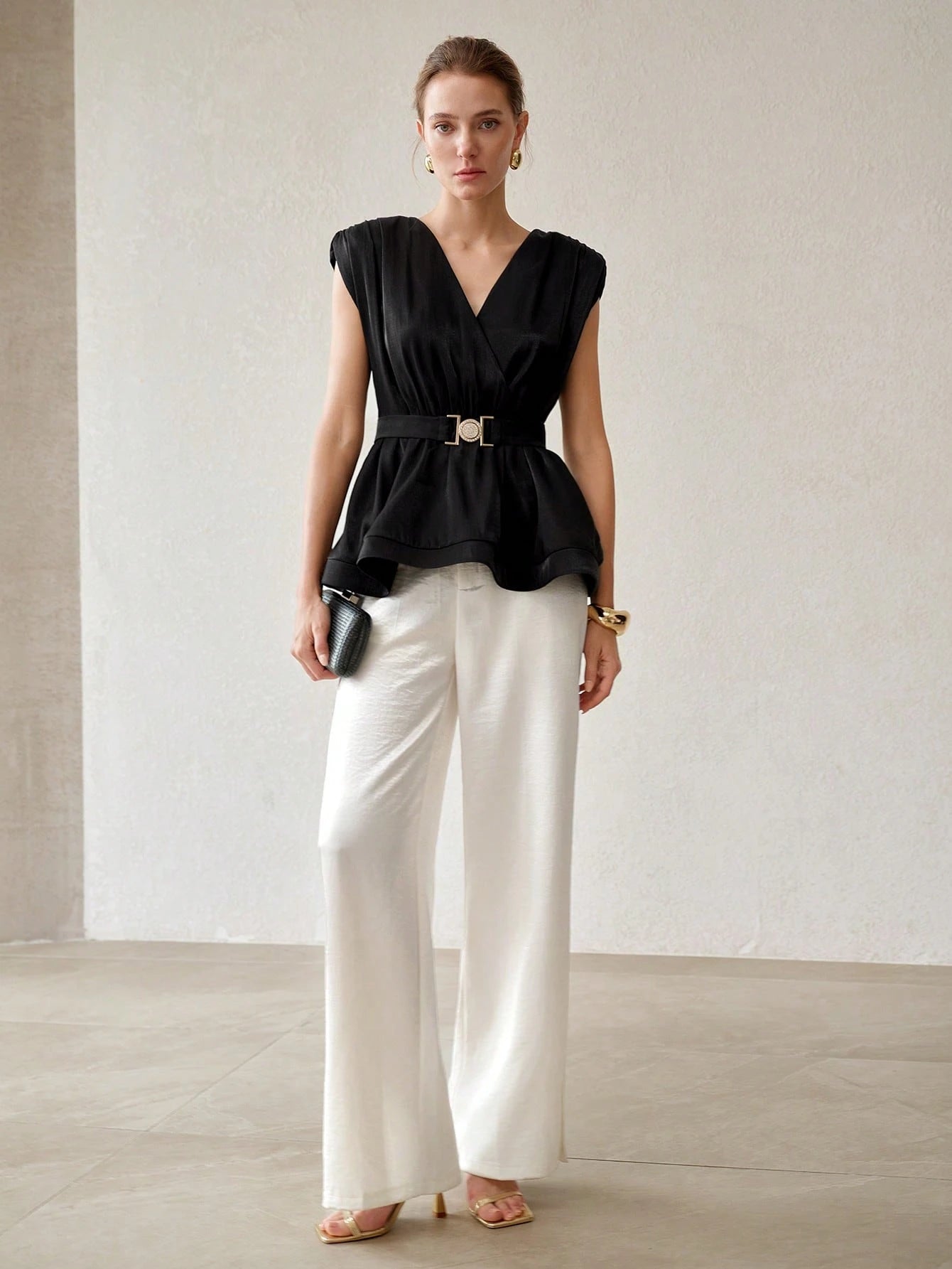 CM-TS414602 Women Elegant Seoul Style V-Neck Sleeveless Ruched Waist Top -  Black