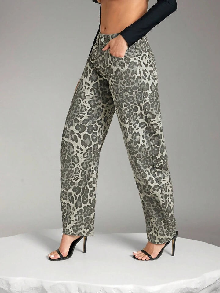 CM-BS236500 Women Casual Seoul Style Low Waist Leopard Print Straight Leg Denim Jeans - Gray