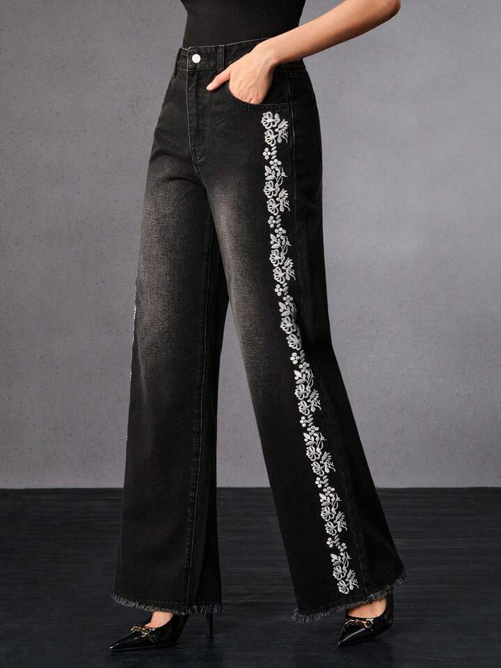 CM-BS400915 Women Elegant Seoul Style Embroidered Hollow-Out Straight Leg Pants - Black