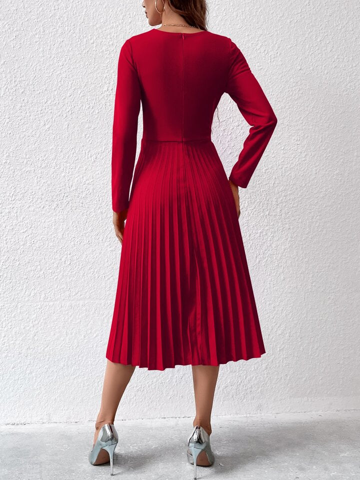 CM-DS918155 Women Elegant Seoul Style Sleeveless Notched Neckline Pleated Hem Dress - Red