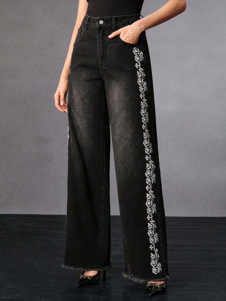 CM-BS400915 Women Elegant Seoul Style Embroidered Hollow-Out Straight Leg Pants - Black